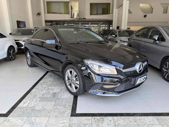 MERCEDES-BENZ CLA 180 1.6 CGI GASOLINA 7G-DCT